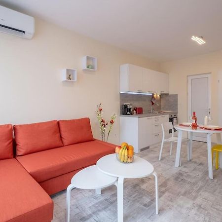 Bright & Chic Parkside Apartment Sofia Esterno foto