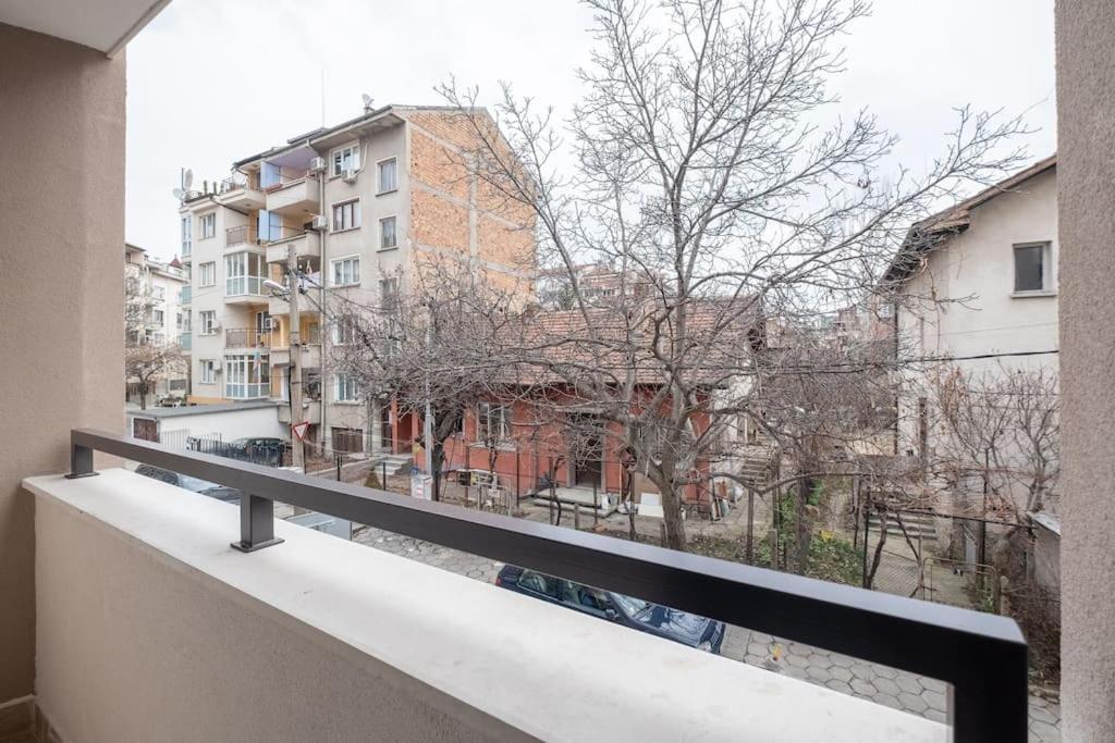 Bright & Chic Parkside Apartment Sofia Esterno foto